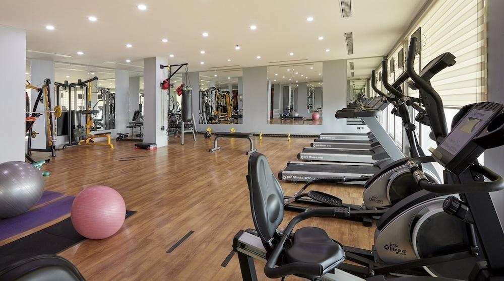 Anemon Grand Adana Otel Bagian luar foto